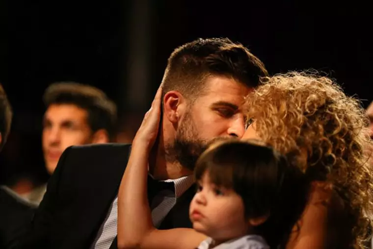 shakira1--a