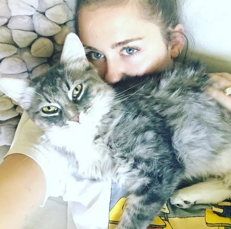 miley1