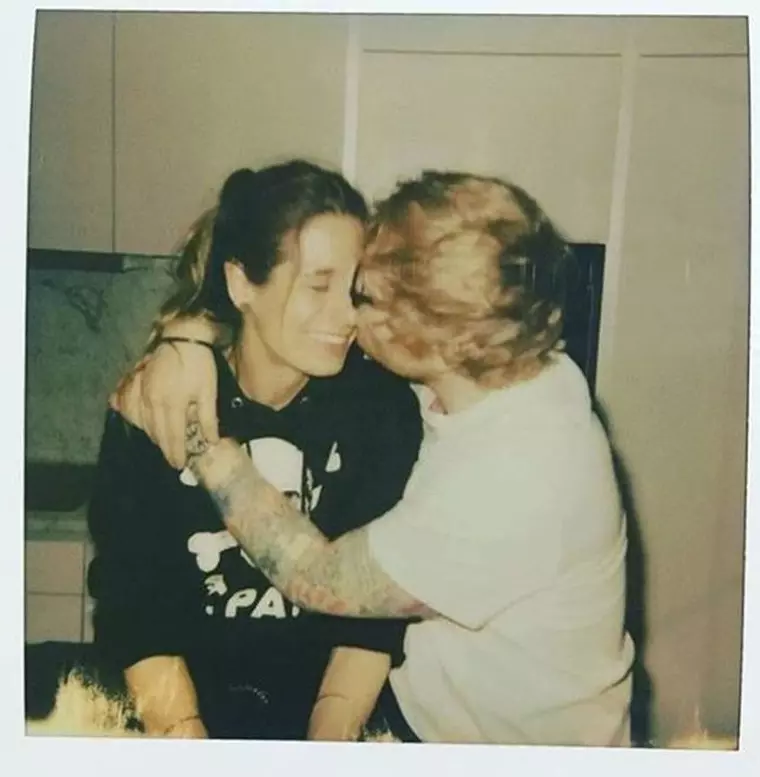 Ed Sheeran și logodnica lui