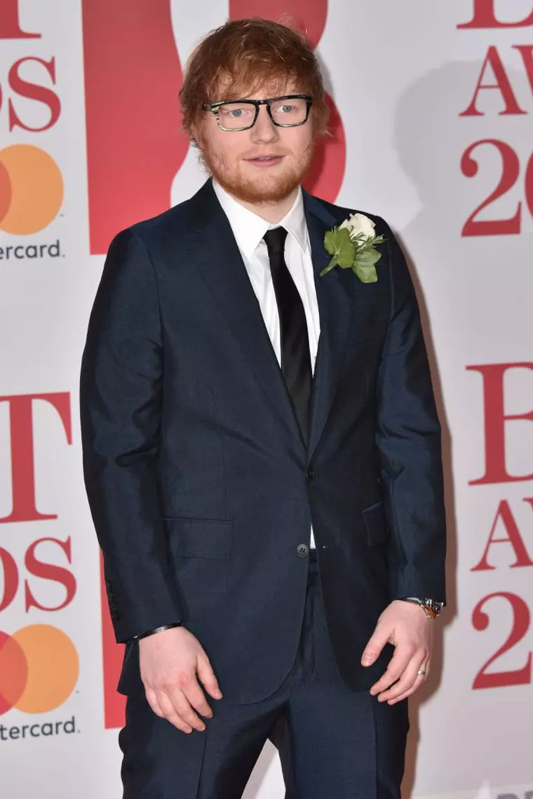 Ed Sheeran, pe covorul roșu la Brit Awards 2018