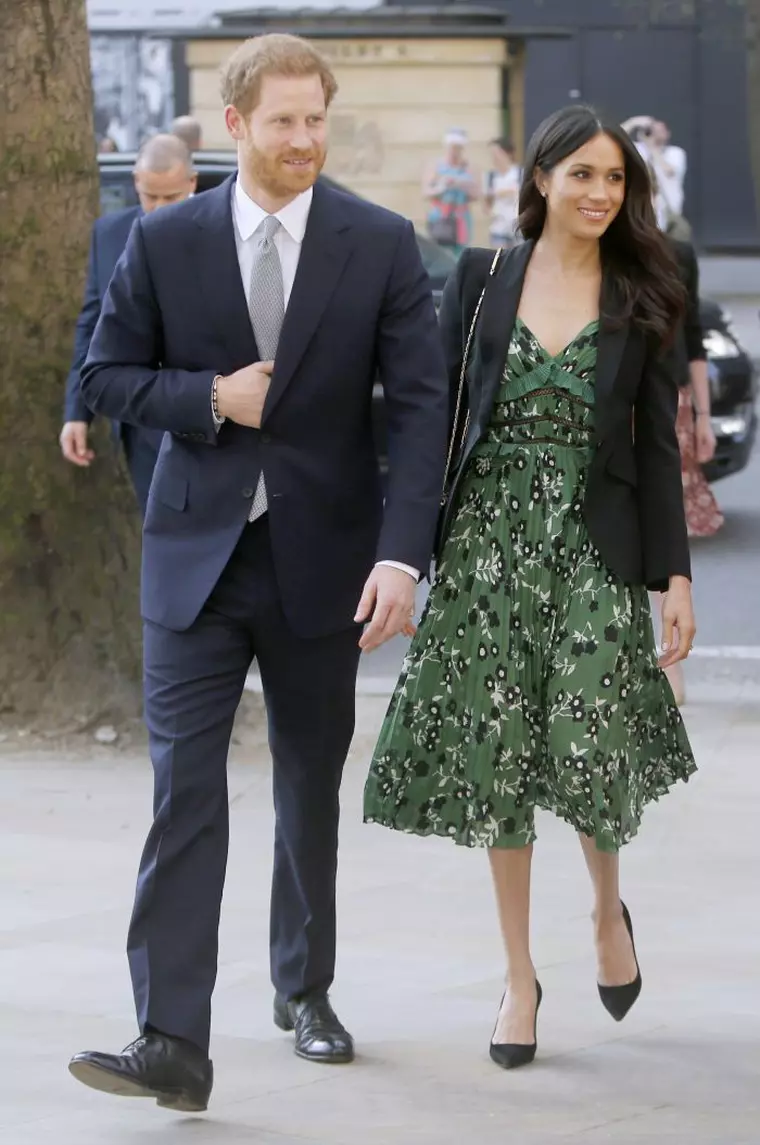 Meghan și Harry sunt cel mai iubit cuplu regal din Marea Britanie.