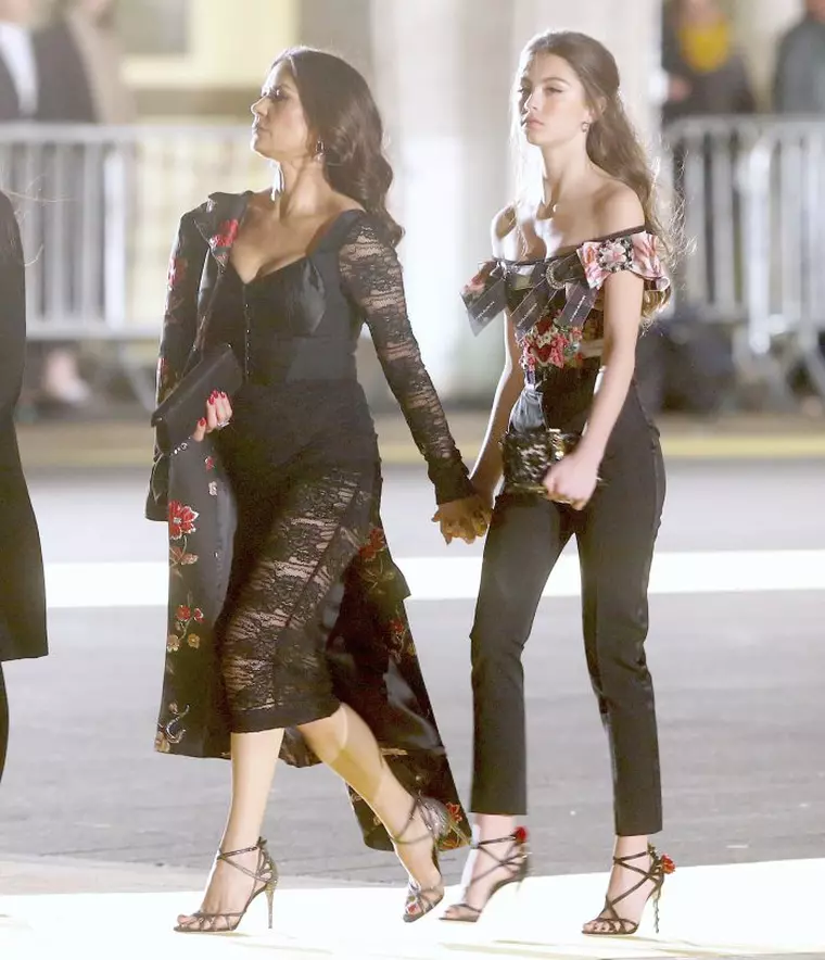 Catherine Zeta-Jones (48) și Carys Zeta-Douglas (14)