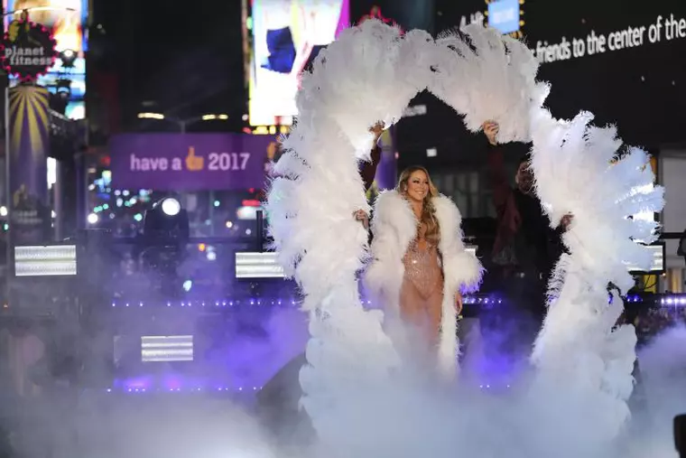 Mariah Carey a recunoscut că suferă de tulburare bipolară.