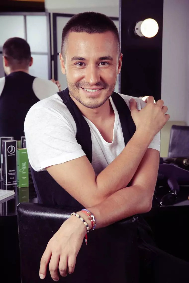 Stilistul Adrian Perjovschi a demontat toate miturile legate de păr