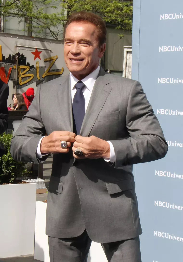 Arnold Schwarzenegger a fost operat pe cord deschis!
