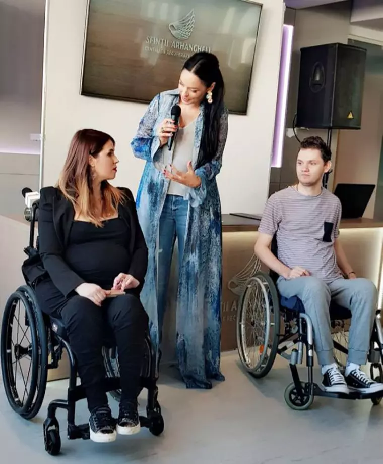 Andreea Marin, alături de Cristian Radea şi Magda Coman