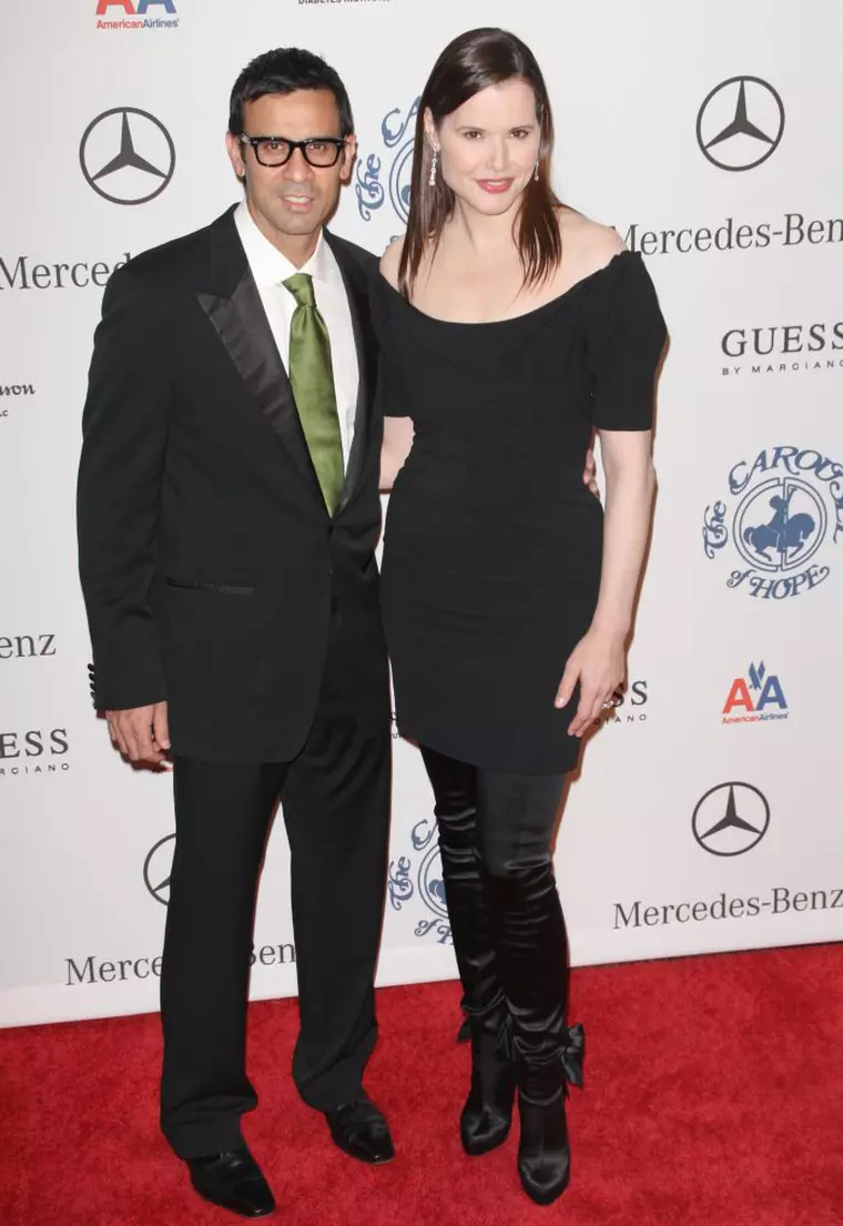 Geena Davis și soțul ei Reza Jarrahi, pe vremea când erau fericiți (2008).