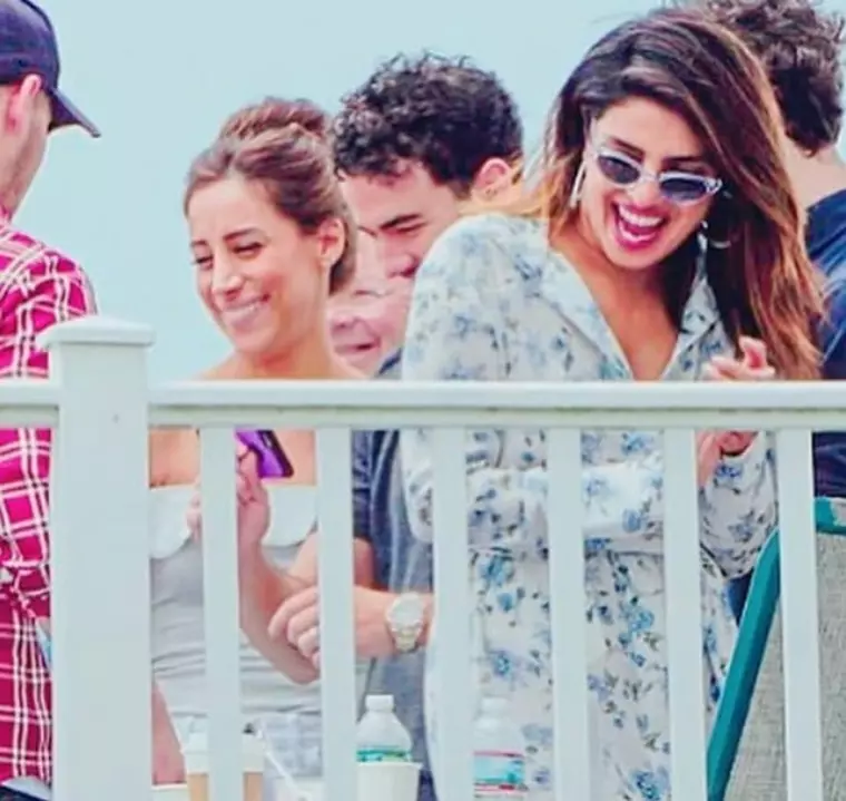 La brunch, alături de Nick și familia lui