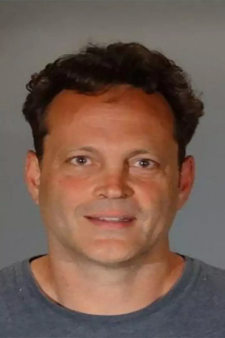 Vince Vaughn a fost arestat pentru conducere sub influența alcoolului. Aceasta este fotografia făcută la Poliția din Manhattan Beach.