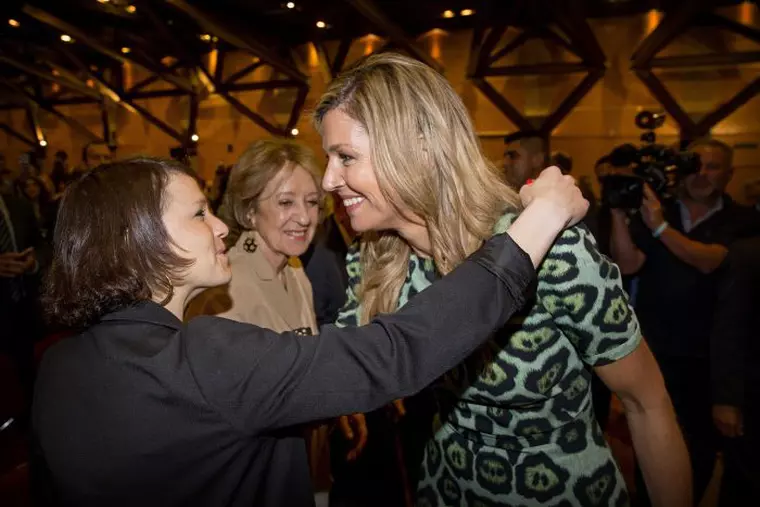 Inés Zorreguieta (aici alături de sora ei, Regina Máxima a Olandei) a murit la 33 de ani.