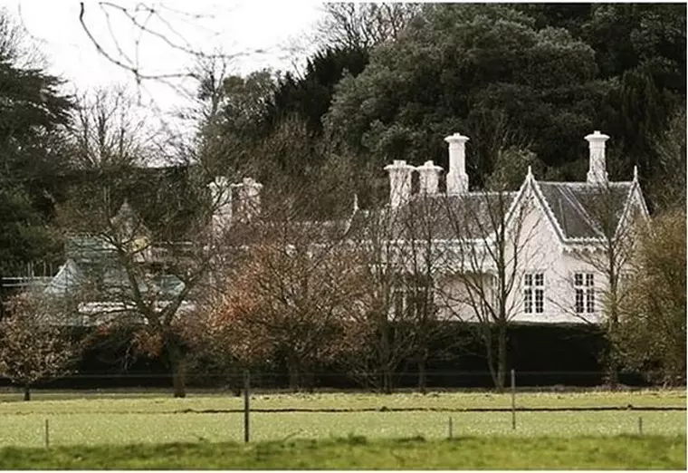 Adelaide Cottage - cadoul Elisabetei a II-a pentru Prințul Harry și Meghan Markle.