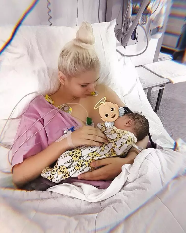 Sandra N a născut un băiețel