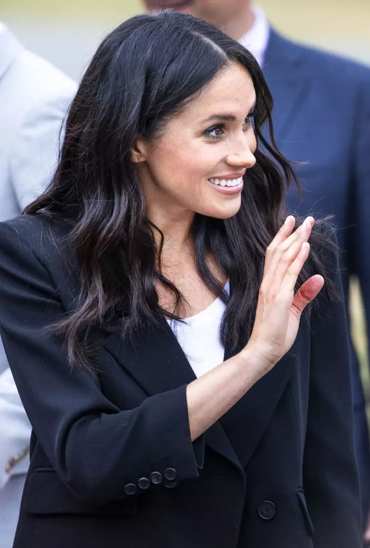 Meghan Markle se machiază singură în vizitele oficiale.