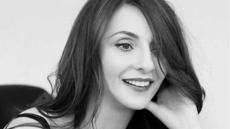 Cine a creat rochia de mireasă a Alinei Binder