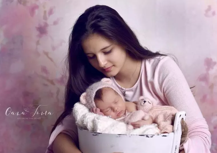 Carmina și Anastasia