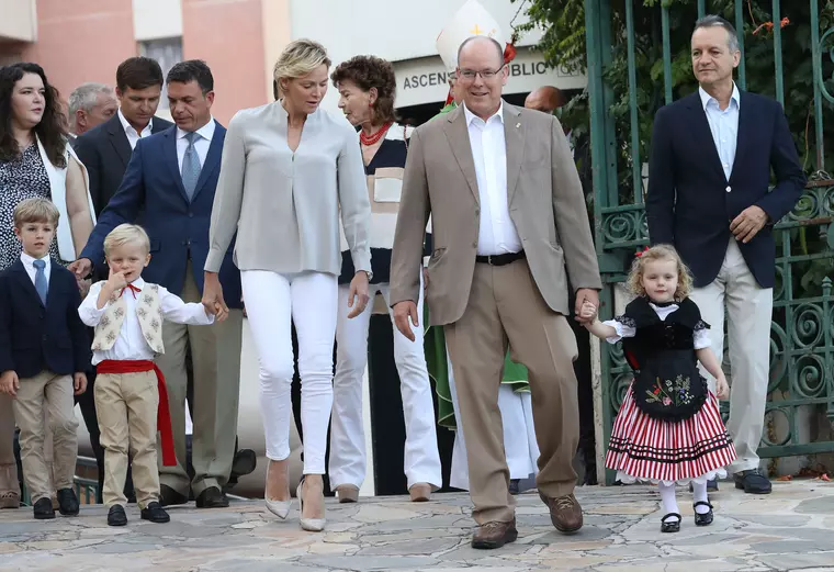 Prințesa Gabriela și Prințul Jacques, gemenii Prințului Albert și ai Prințesei Charlene, sunt adorabili.