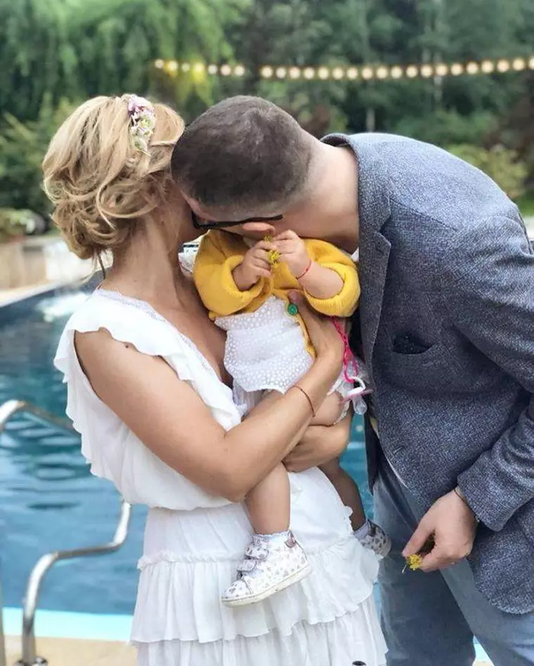 Simona Gherghe este însărcinată pentru a doua oară