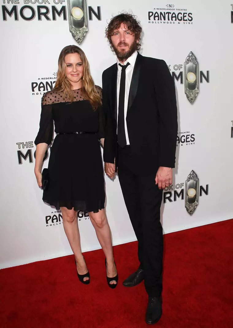 Alicia Silverstone și Chriptopher Jarecki s-au despărțit acum doi ani.