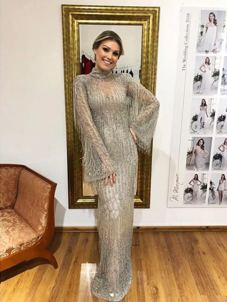 Cristina Rus a îmbrăcat rochia Adelinei Pestrițu