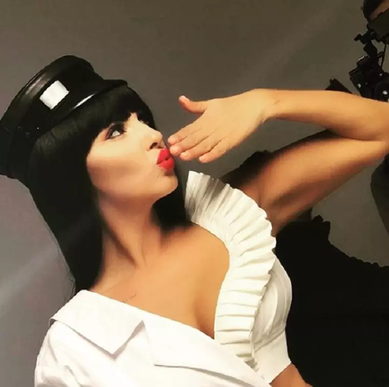 Lavinia Pîrva, deşi s-a aflat că este însărcinată, a postat o poză mai veche cu ea