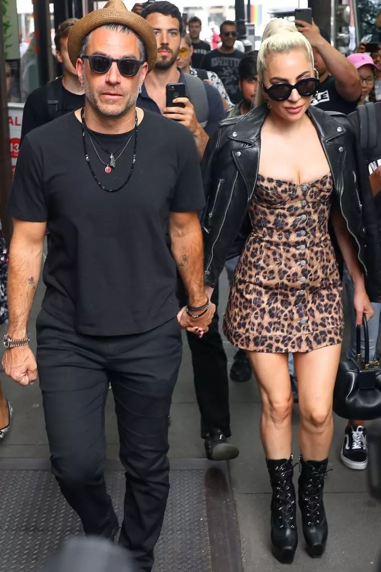 Christian Carino, logodnicul lui Lady Gaga, este cu 17 ani mai mare decât ea.