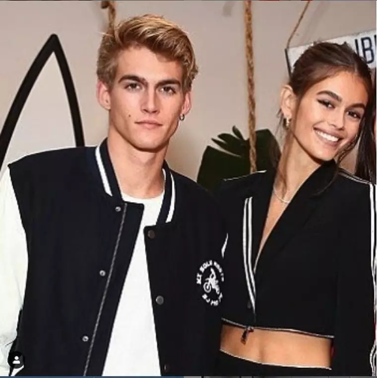 Și Presley, și Kaia seamănă cu Cindy Crawford.