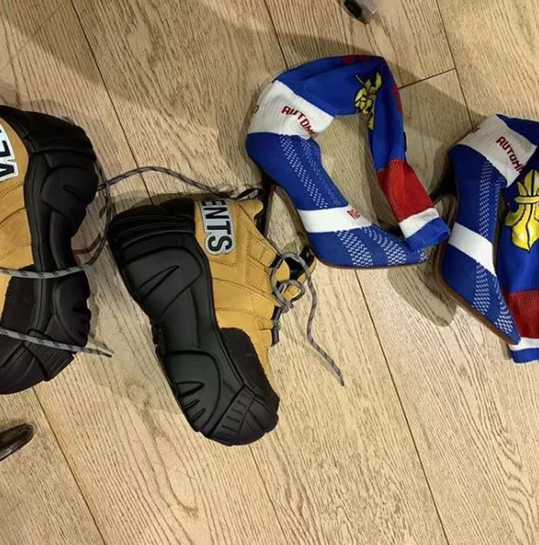 Încălțămintea pe care Delia și-a cumpărat-o