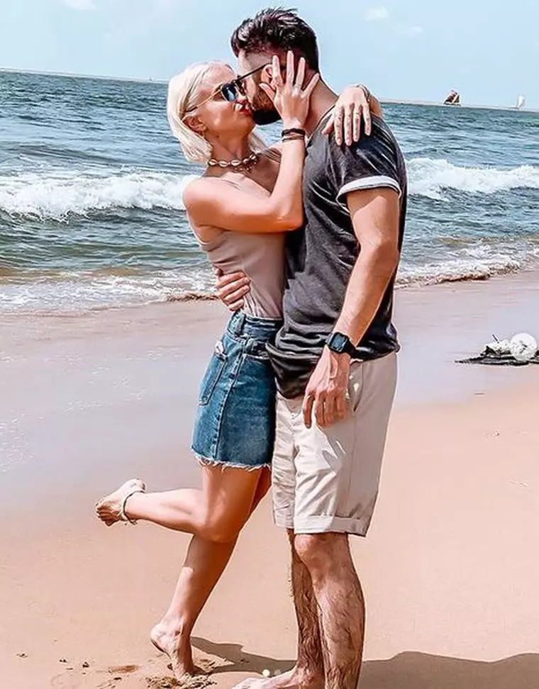 Jojo Paul Ipate Asia Express