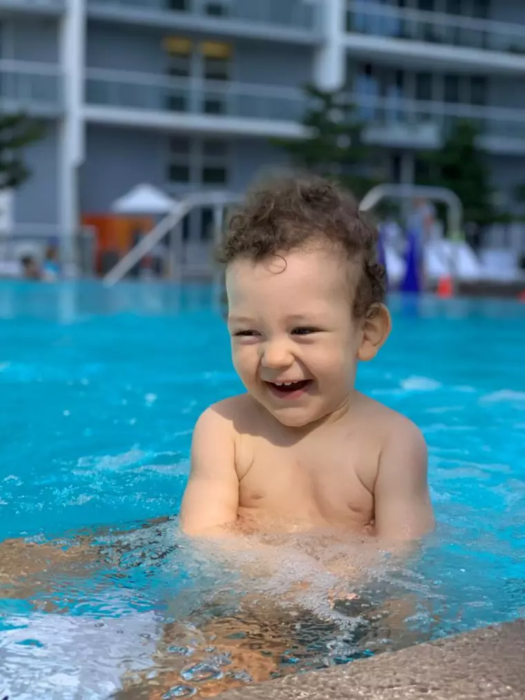 Această imagine are atributul alt gol; numele fișierului este 6-768x1024.jpg