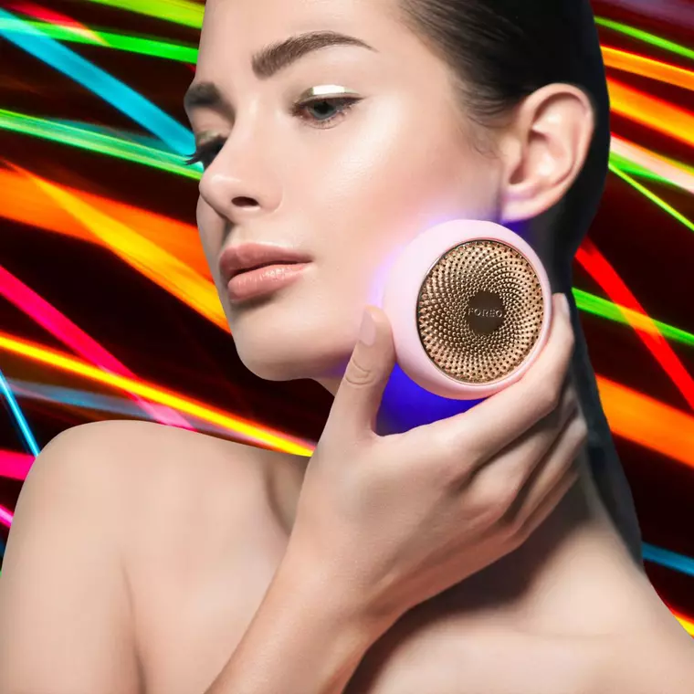 #FOREO #UFO2 #Tratament #Facial #Lifting #Hidratare #Masca #Crioterapie #Termoterapie #Rutina #Ingrijirea #Tenului #Pielii #Rasfat #Acasa #Lumini #LED #Facial