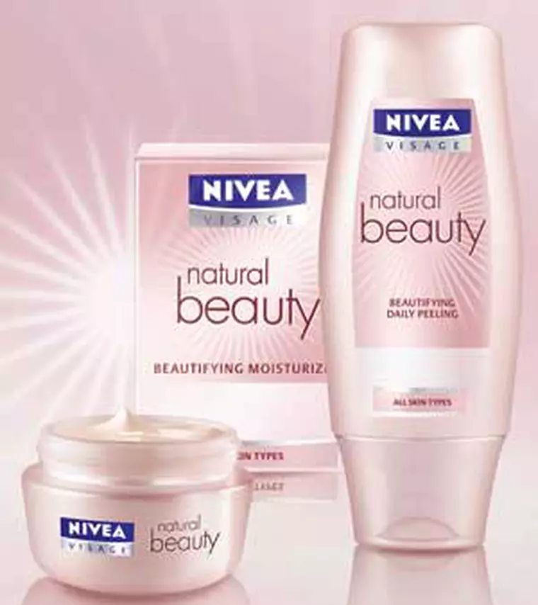 Noua gama NIVEA Visage Natural Beauty