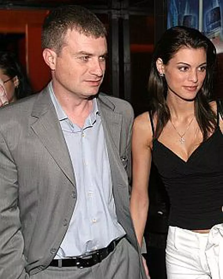 Razvan Enache, Letitia Enache
