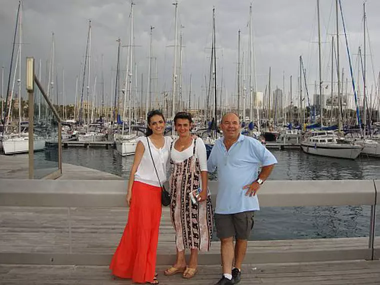 Adriela Morar, parinti