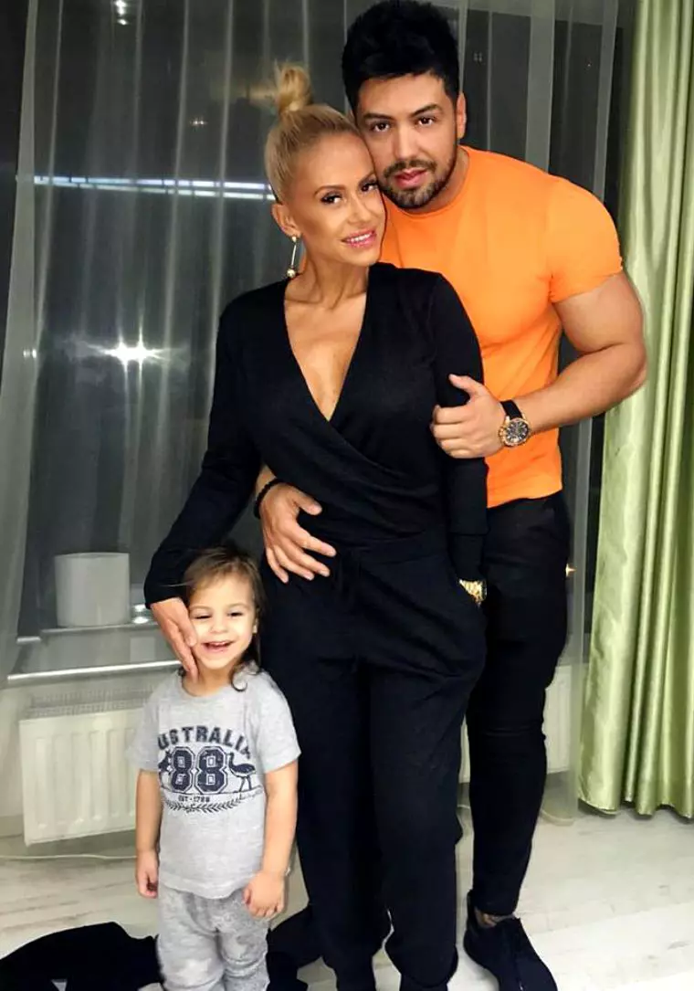 Anda-Adam-și-soțul-ei