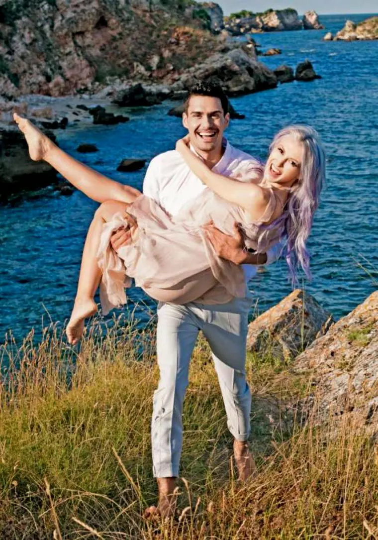 1-decor-de-basm-prima-fotografie-de-la-nunta-andreei-balan-cu-botosaneanul-de-la-tv-foto