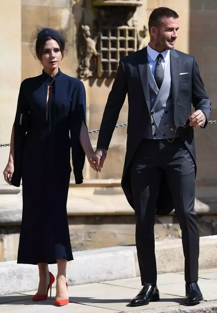 david-si-victoria-beckham-768x1109-copy