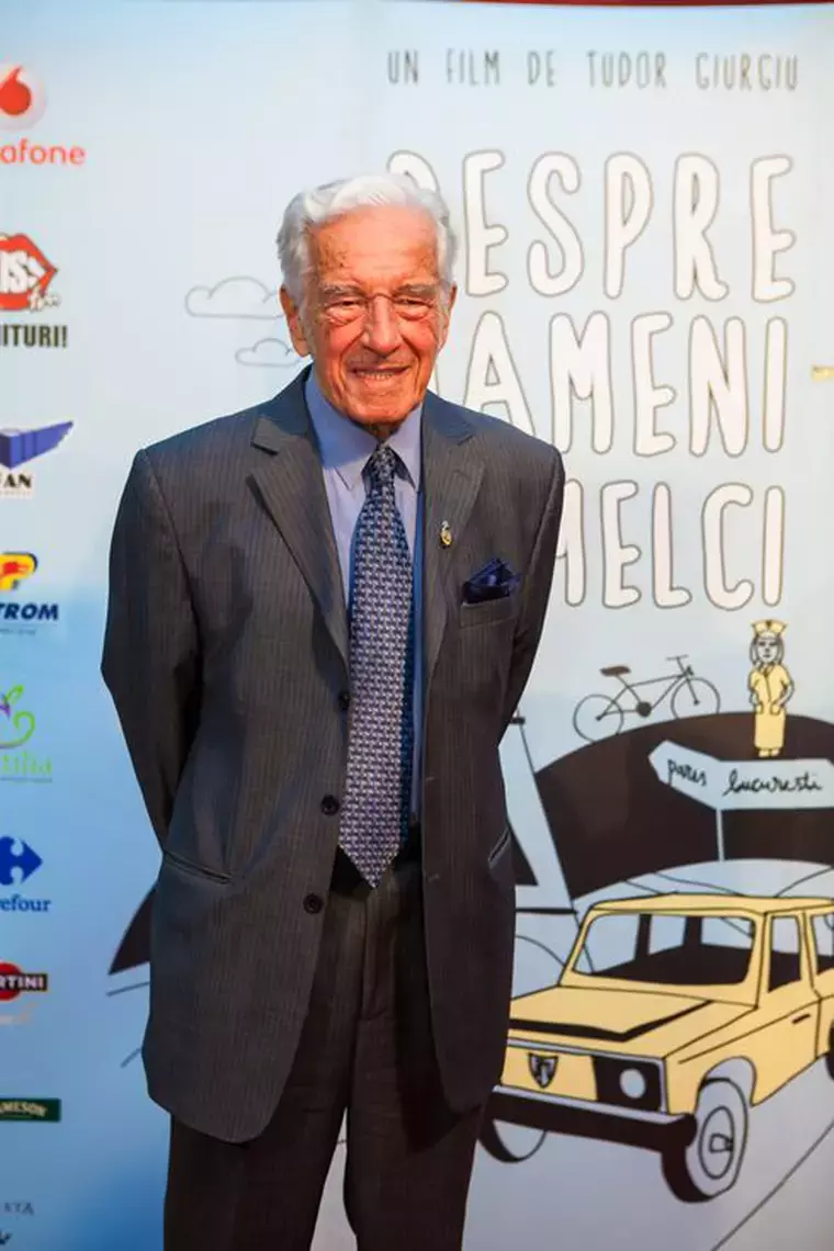 casa-lui-sergiu-nicolaescu-se-vinde-si-in-bitcoin-7