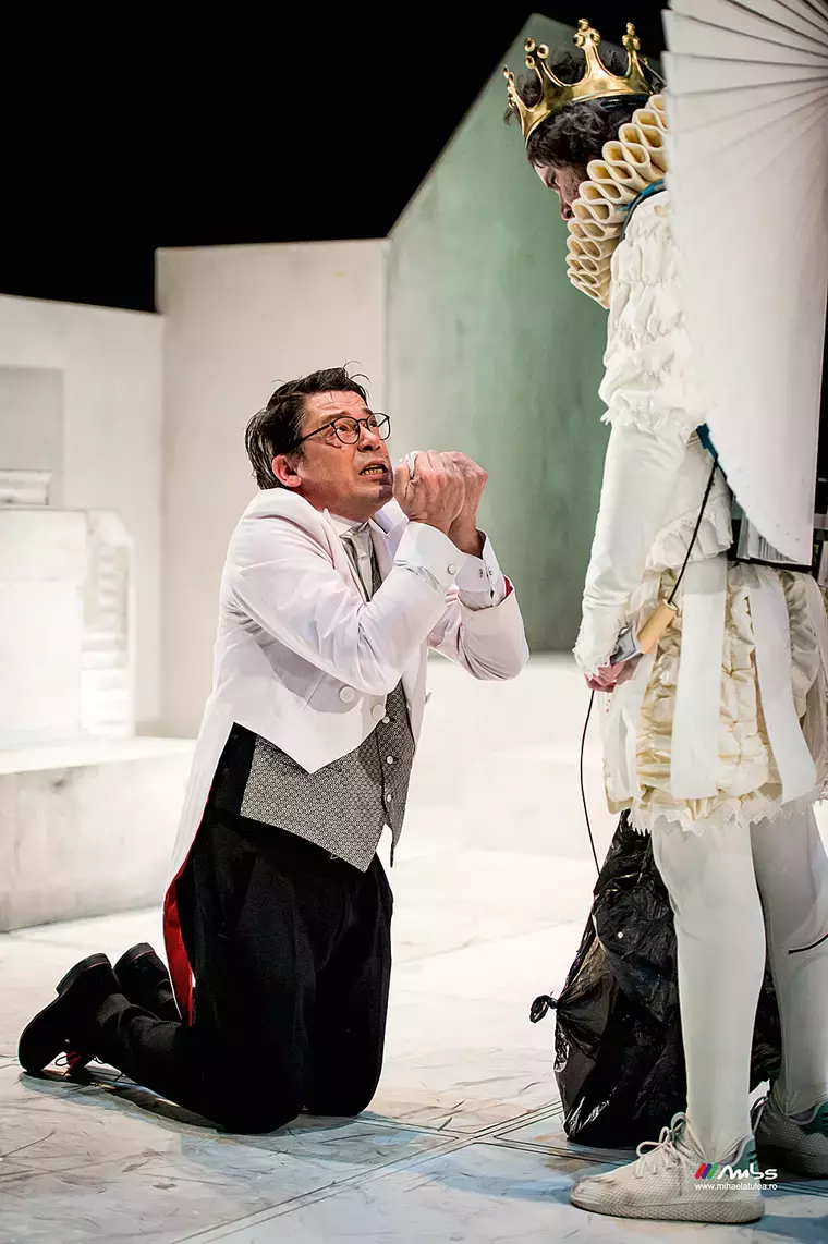 Cine-este-Cristi-Iacob-3