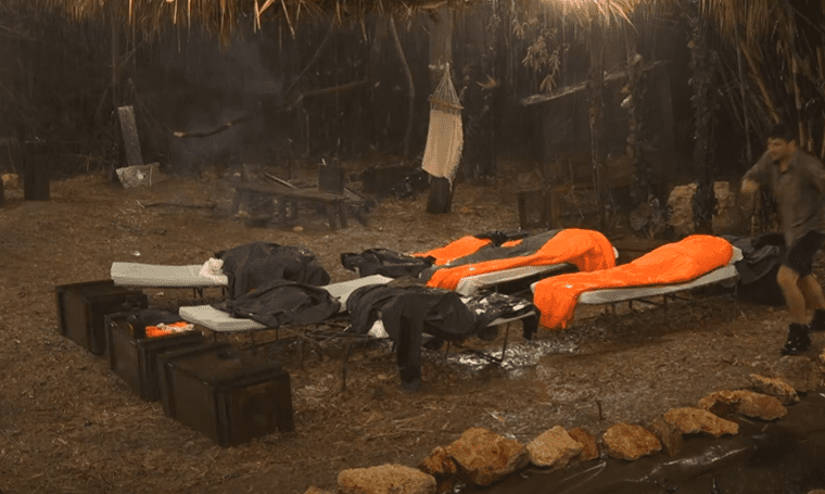 fulgerul a lovit o craeanga