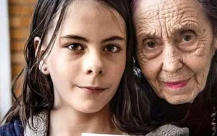 Fiica-adriana-iliescu-1