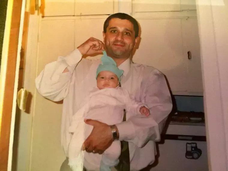 Cine-este-Adriana-Trandafir-6