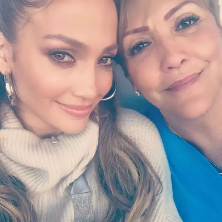 jennifer-lopez2