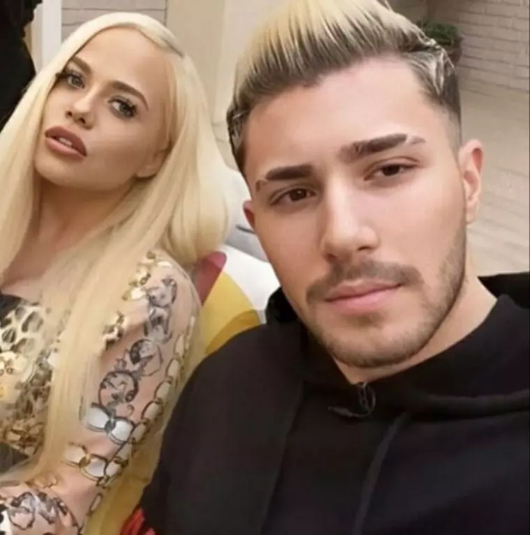 Berna-de-la-Puterea-Dragostei-însărcinată-5