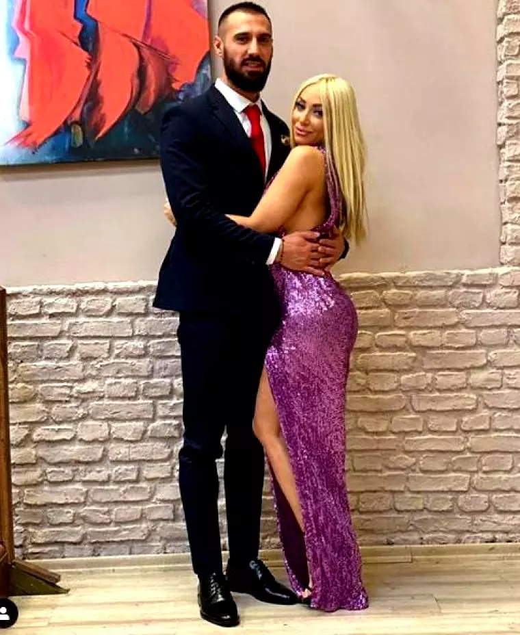 Andreea-Pirui-_i-Marius-de-la-Puterea-Dragostei-s-au-despar_it-1-1