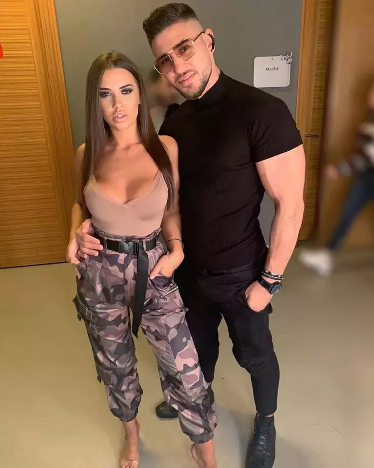 Andra-Volos-si-Bogdan-Mocanu-s-au-impacat-4