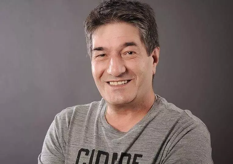 Radu-Pietreanu-s-a-casatorit-in-mare-secret.-Cum-arata-sotia-actorului-din-„Vacanta-mare-4