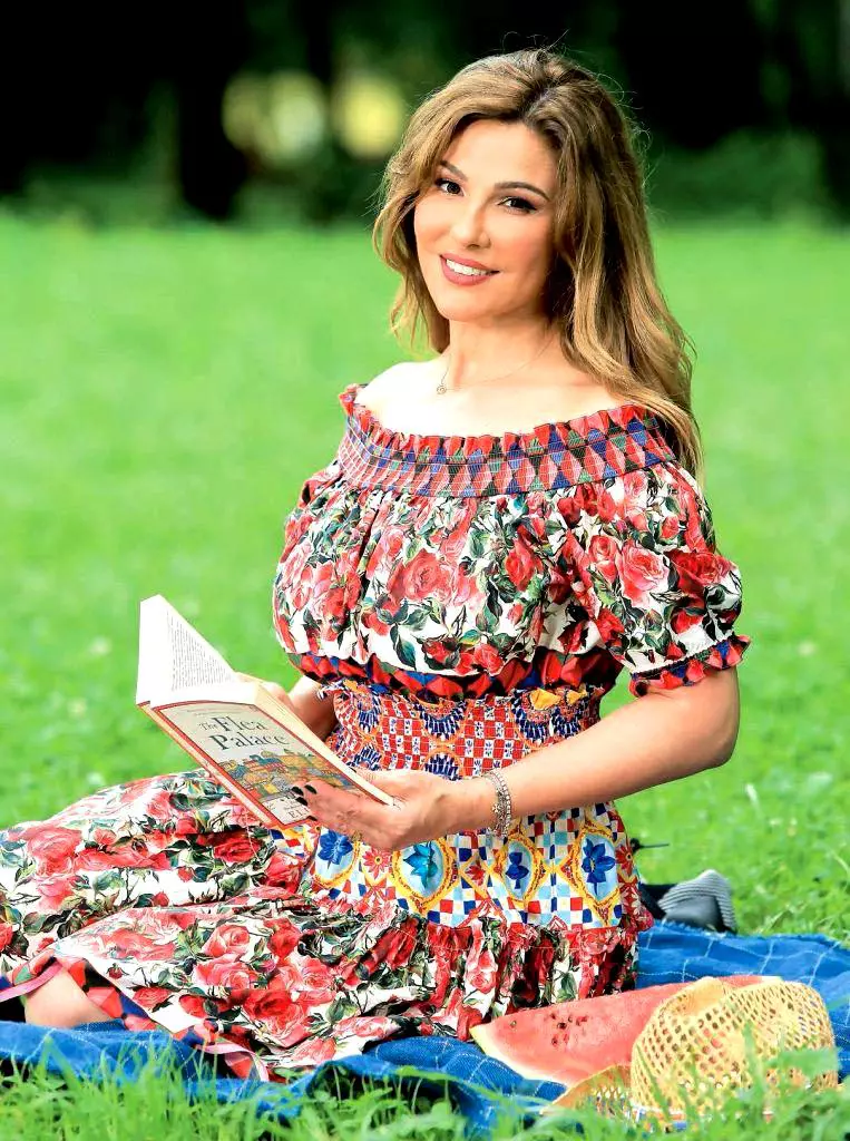 Oana-Cuzino-2-763x1024-1-763x1024