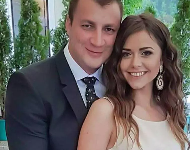 cine-este-sotia-lui-Marian-Godina-