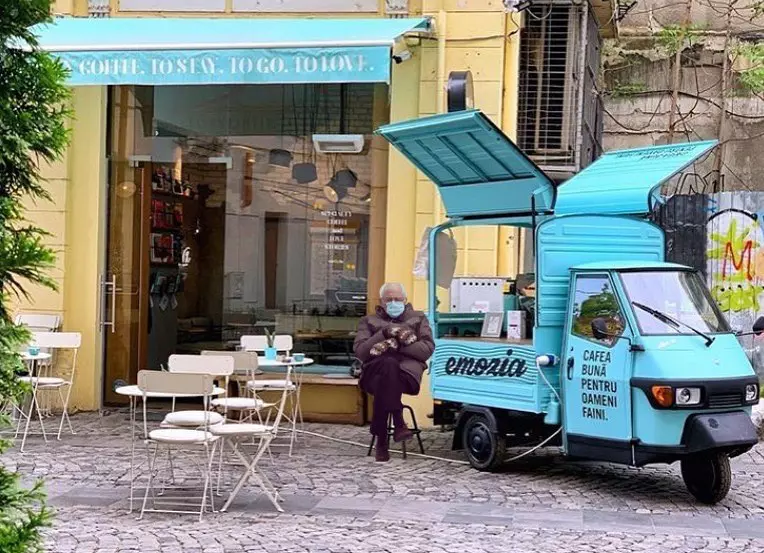 emozia cafenea Mihai Morar