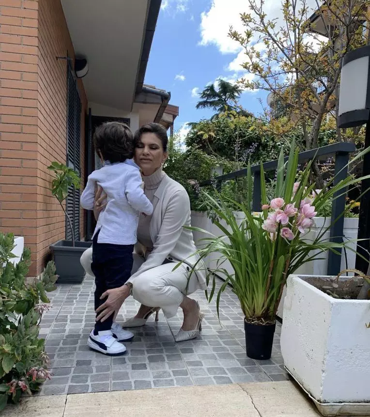 Ramona Bădescu și fiul ei